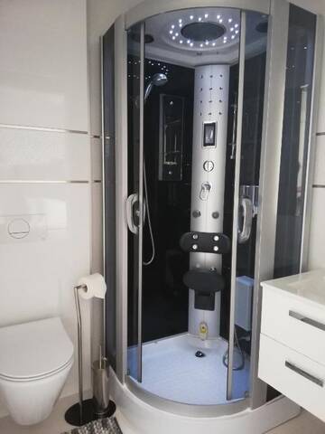 Фото номера Двухместный номер Делюкс с 1 кроватью Отель PALAC DABROWKA г. Rawicz 8